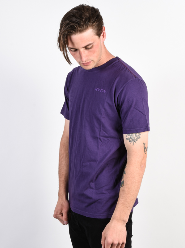 dark purple t shirt